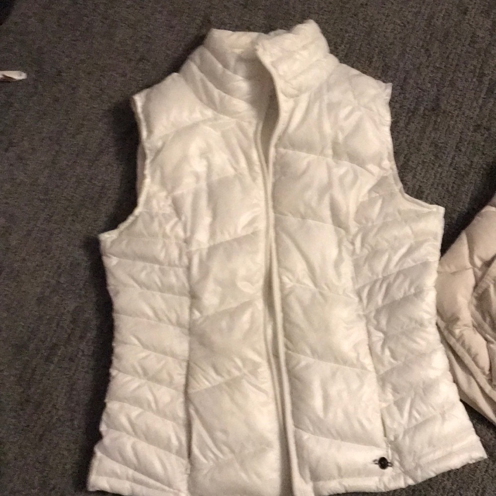 Bebe white winter vest